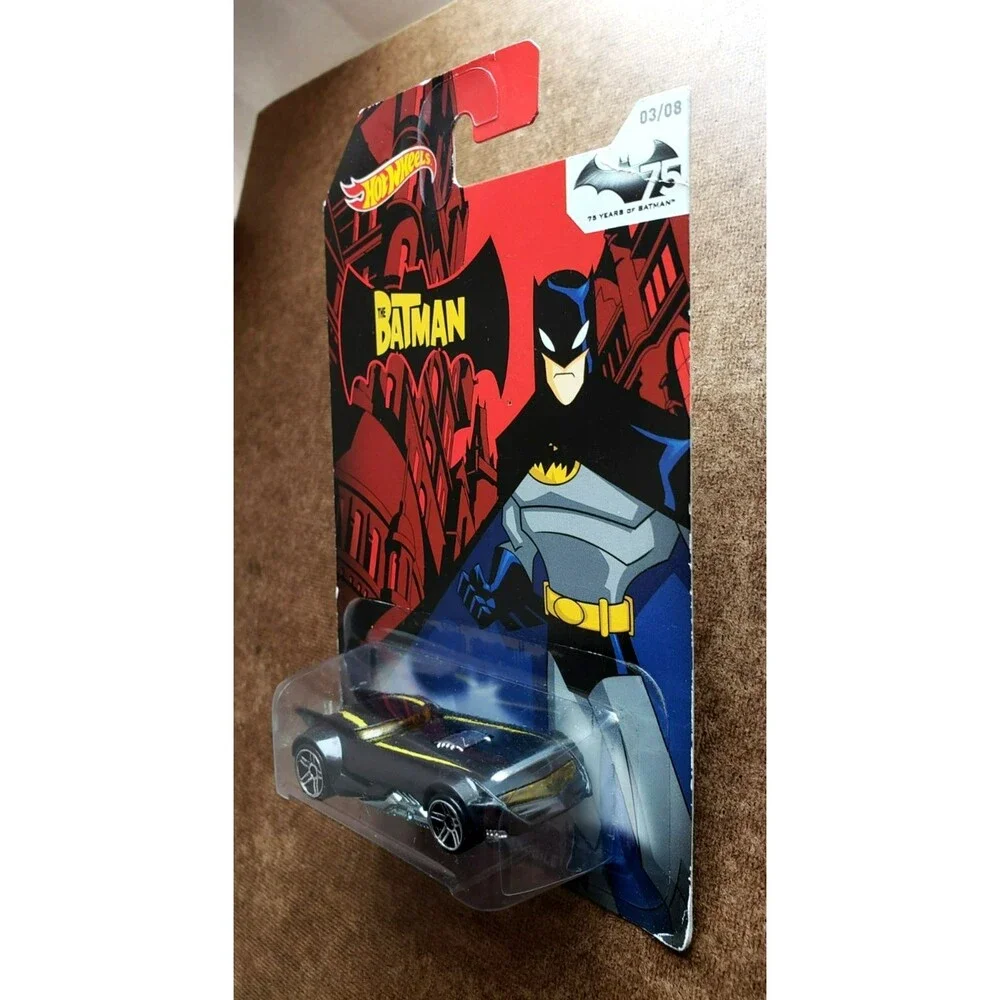 2014 Hot Wheels THE BATMAN BATMOBILE Black 75 YEARS OF BATMAN SERIES #03/08 1:64